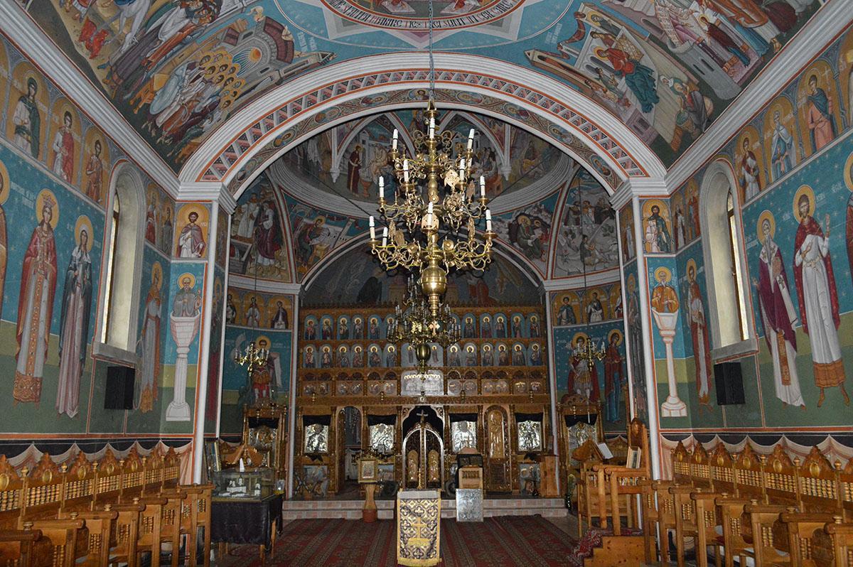 Interior biserică