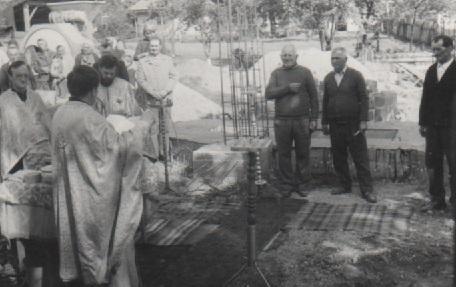 Sfintirea locului bisericii parohiale Adormirea Maicii Domnului 08