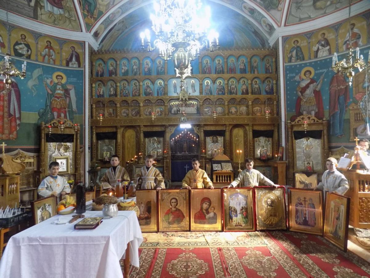 Sfințirea icoanelor